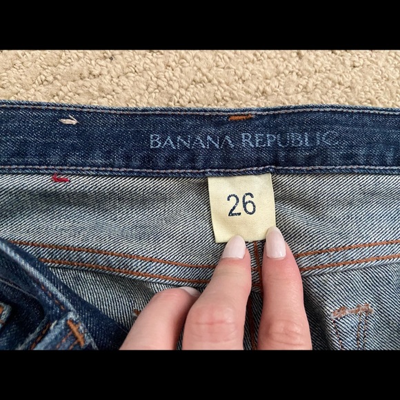 Banana Republic skinny distressed jeans - Picture 2 of 5